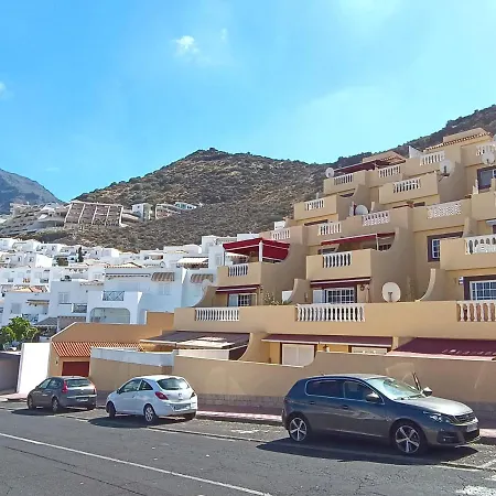 Charming & Sunny With Ocean View Apartament *